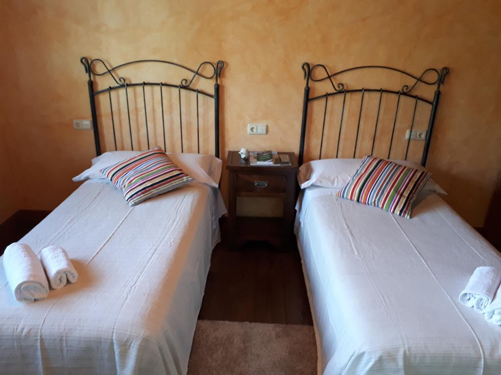 Pension Vilanova ซิกวยโร ภายนอก รูปภาพ